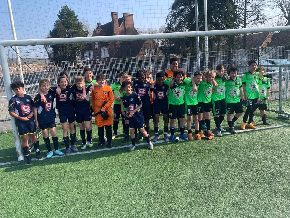 ⚽️ L’Unité avant tout : La force de notre club !